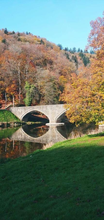 Le Relais Des Imprimeurs Villa Bouillon Luaran gambar